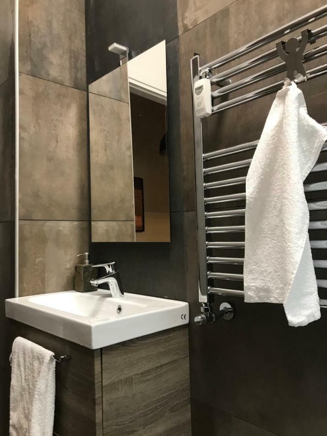 อพาร์ตเมนต์ 2 ห้องนอน 1 ห้องน้ำส่วนตัว ขนาด 58 ตร.ม. – อัพพิโอ ลาติโน Apartment โรม ภายนอก รูปภาพ